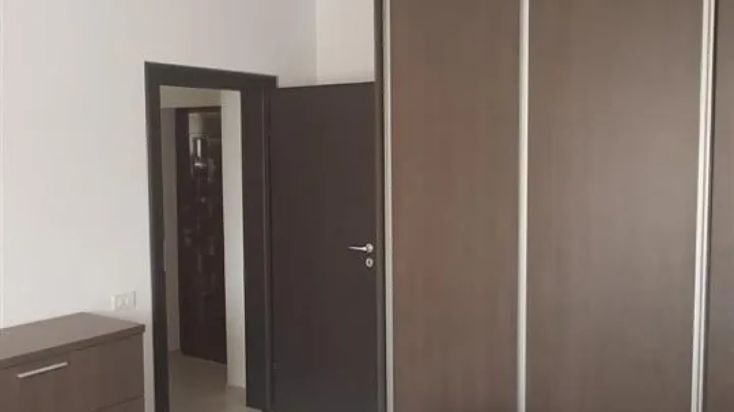 Spacious Fully Furnished 2-Bedroom Apartment with Balcony in Bucharest - Image 1