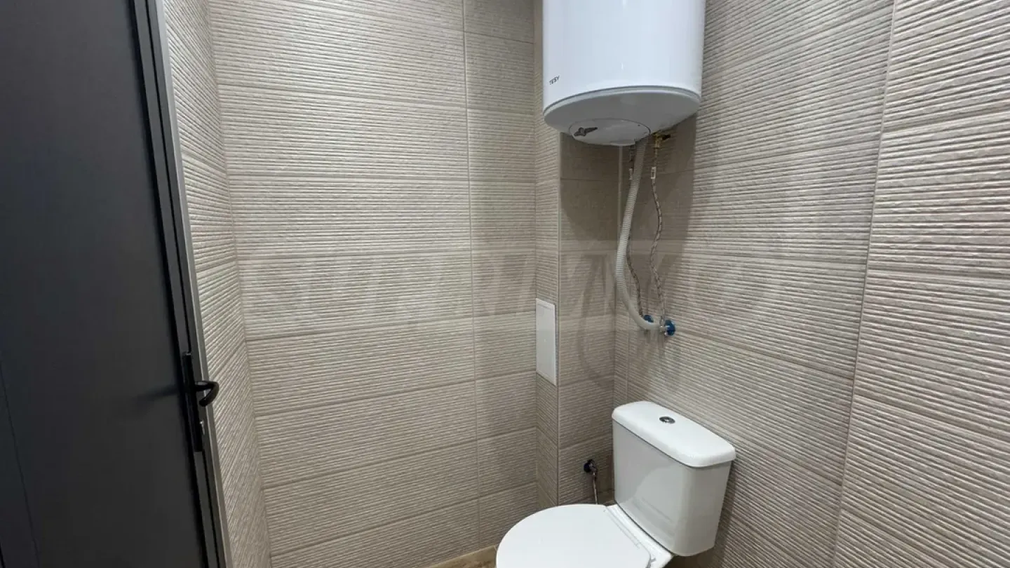Bright 3-room apartment in Troshevo, Varna - Image 2