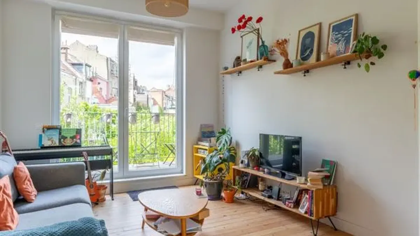 Charming 4-Bedroom House in Ukkel with Terrace and Garden - Image 4