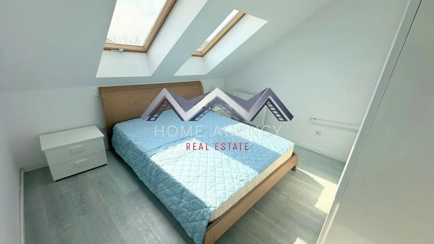 Spacious 3-Bedroom Fully Furnished Apartment in Otopeni, Romania - Image 3