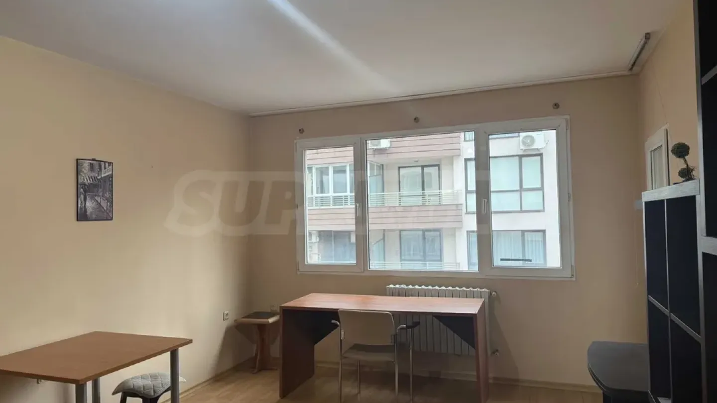 Stylish One-Bedroom Apartment in Buckston, Sofia – Bright &amp; Convenient - Image 1