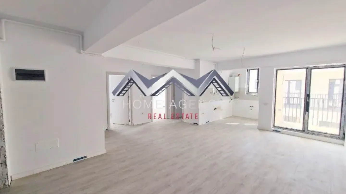 Spacious 3-Bedroom Apartment in Central Otopeni for Sale - Image 2