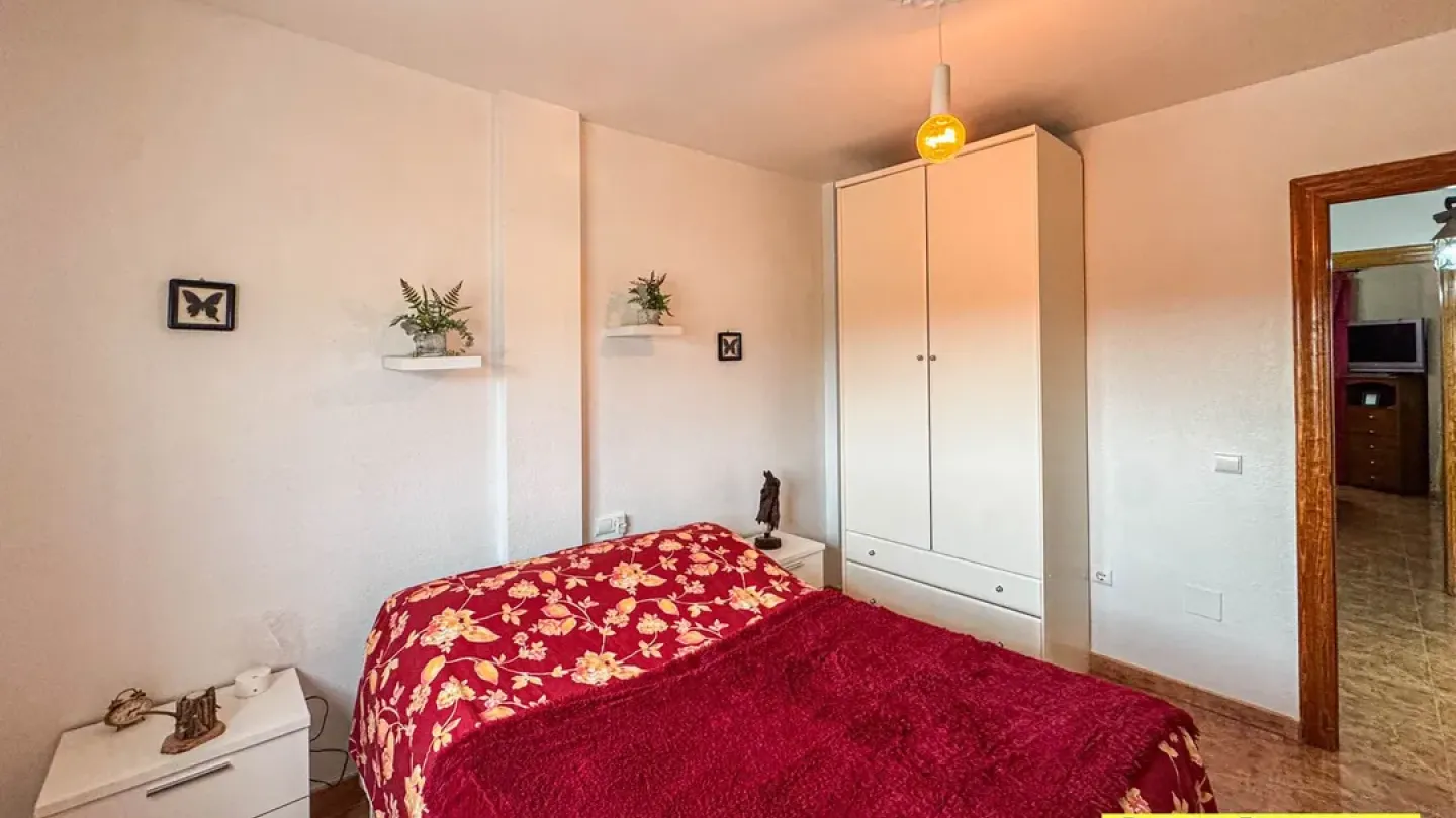 Spacious Triplex Apartment for Sale in Huércal de Almería - Image 4