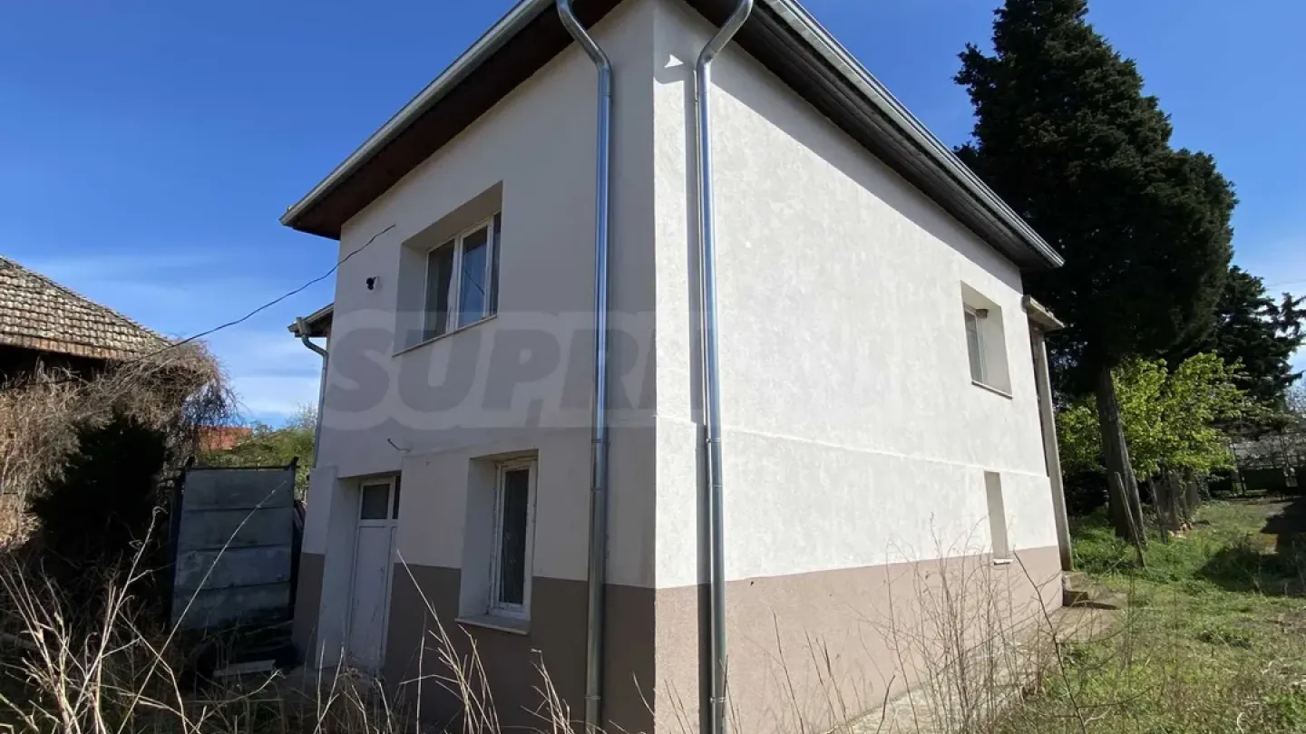 Fully Furnished House by Danube River in Novo selo, Bulgaria - Image 4