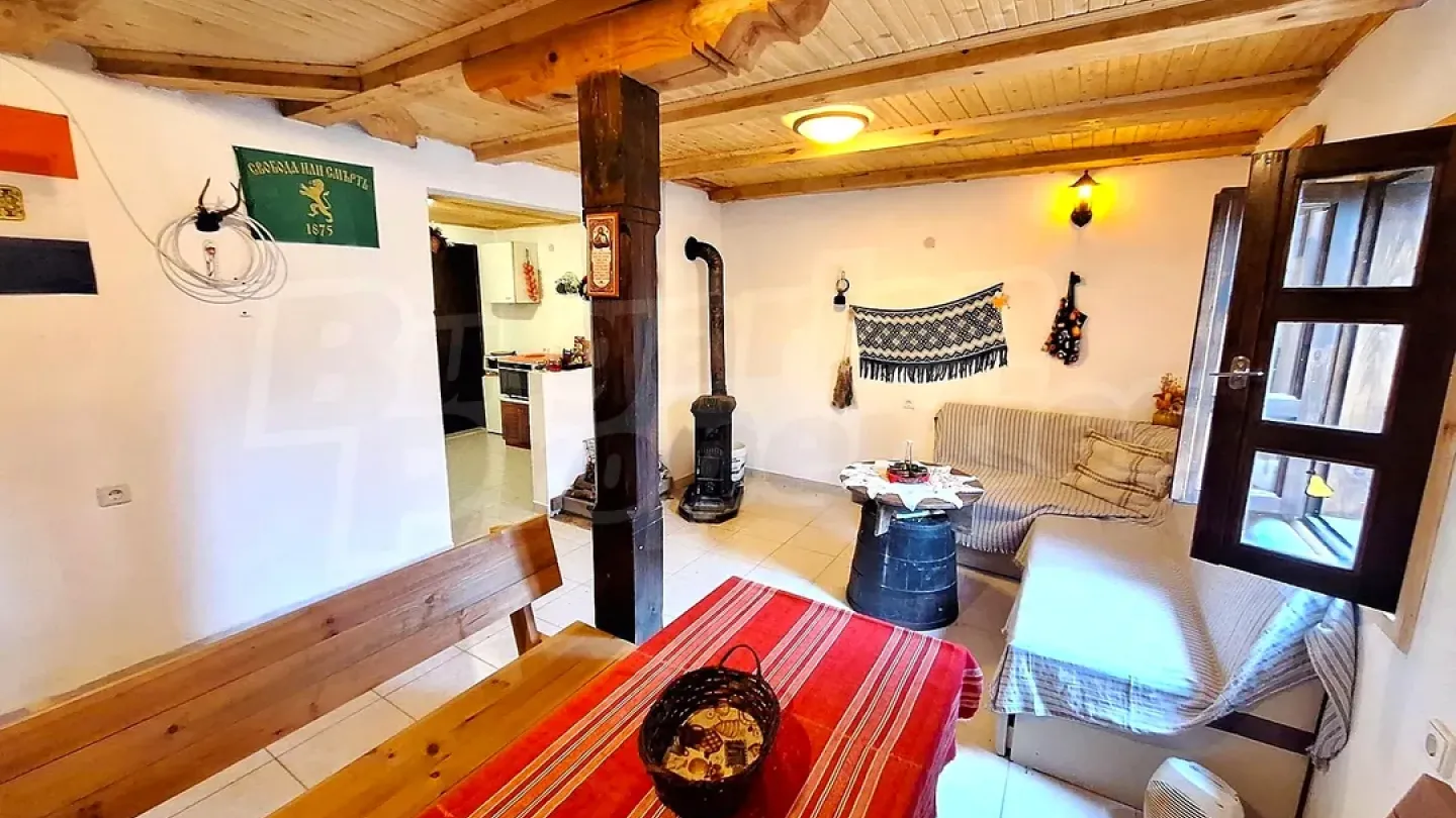House for sale in Veliko Tarnovo - Image 3