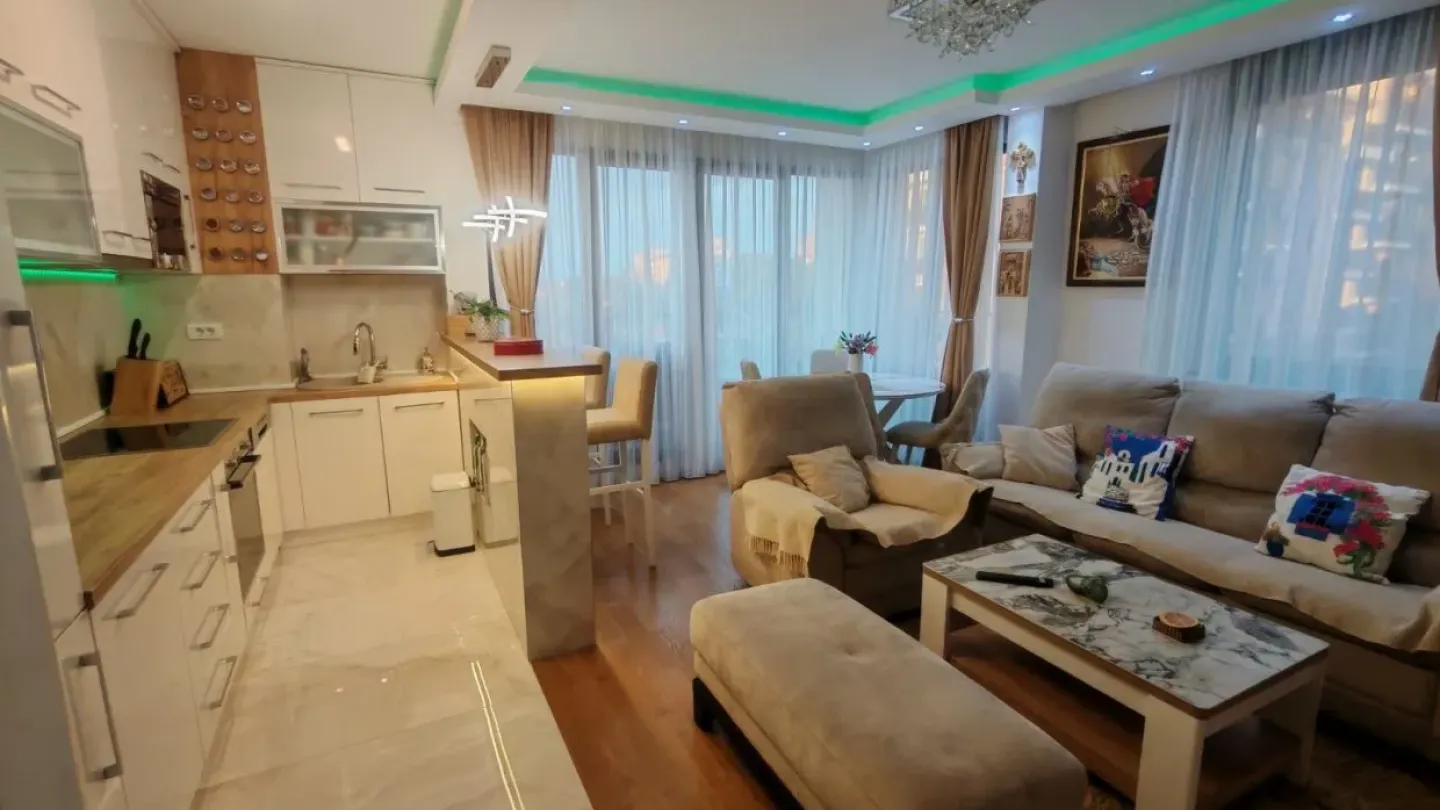Spacious 3-Bedroom Apartment with Danube Views - Belgrade - Image 5