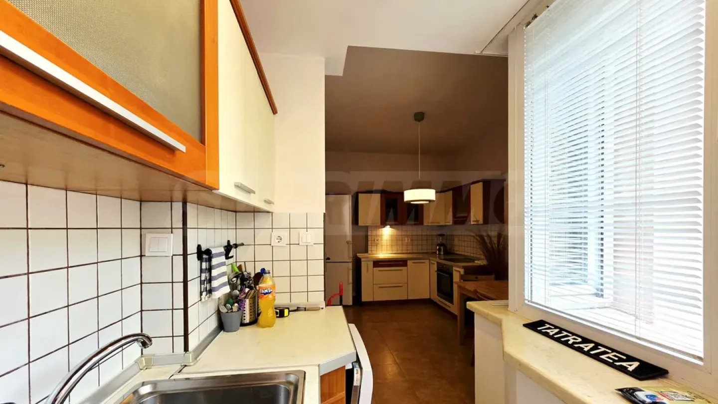 Stylish Sofia Apartment in Central Location - Fully Furnished - Image 5