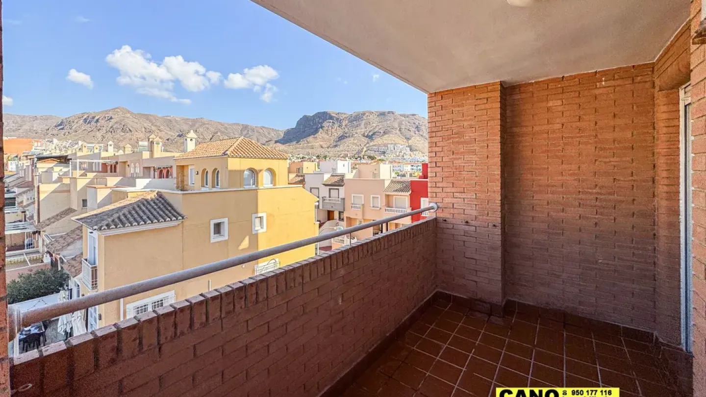Spacious 3-Bedroom Apartment with Terrace in Central Aguadulce - Image 5