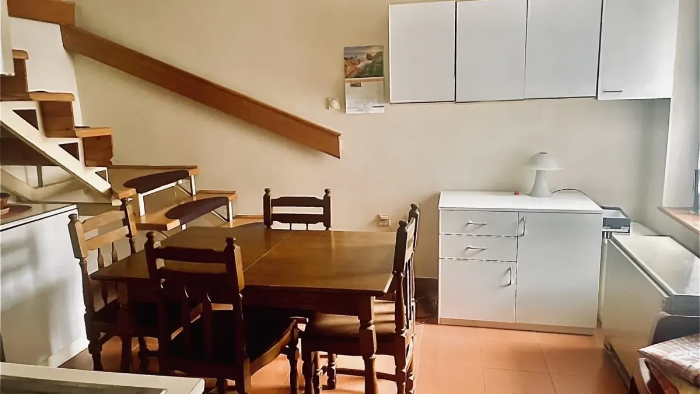 Spacious 3-Bedroom Apartment in Belgrade, Fully Furnished for Rent - Image 1