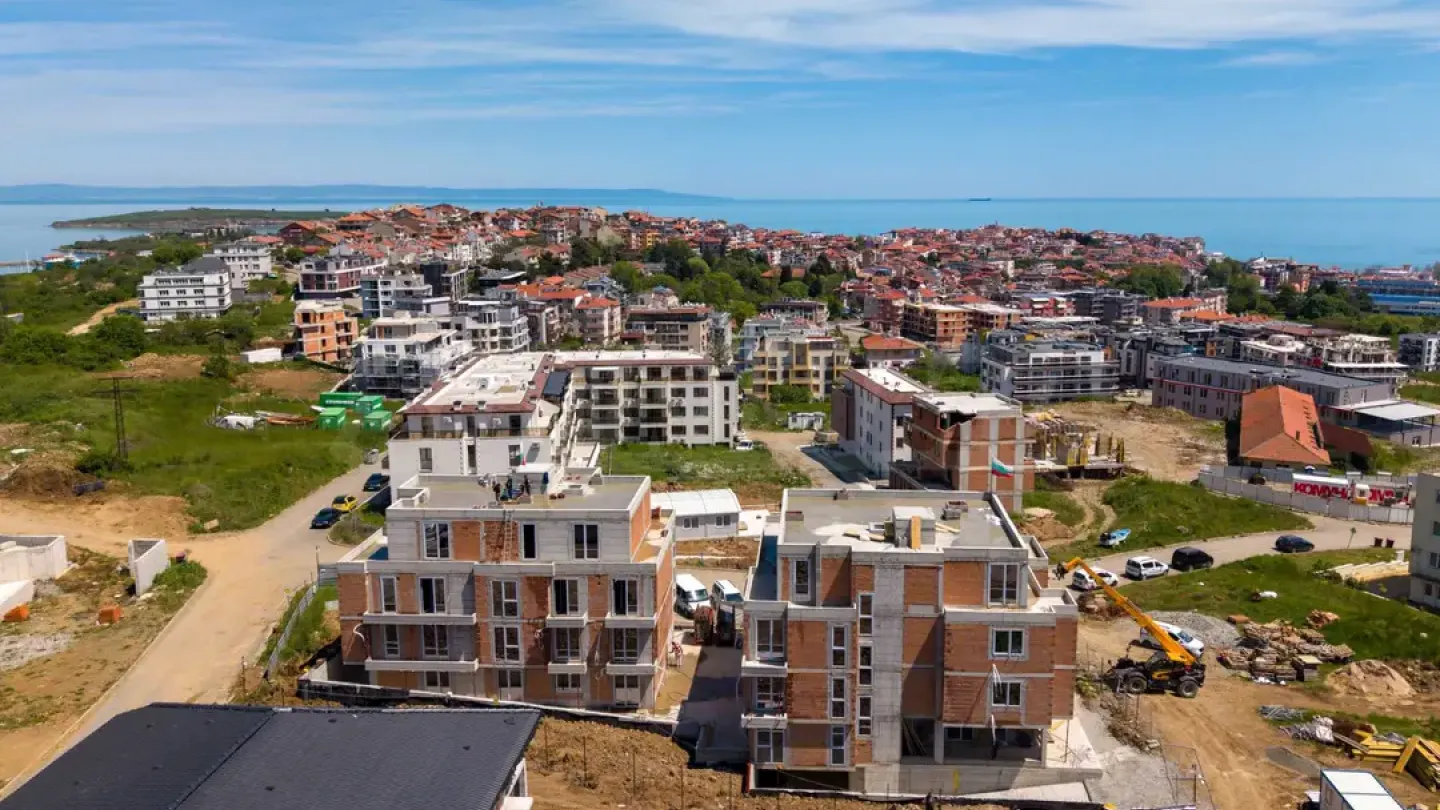 Panoramic Sozopol Penthhouse by the Beach - Image 3
