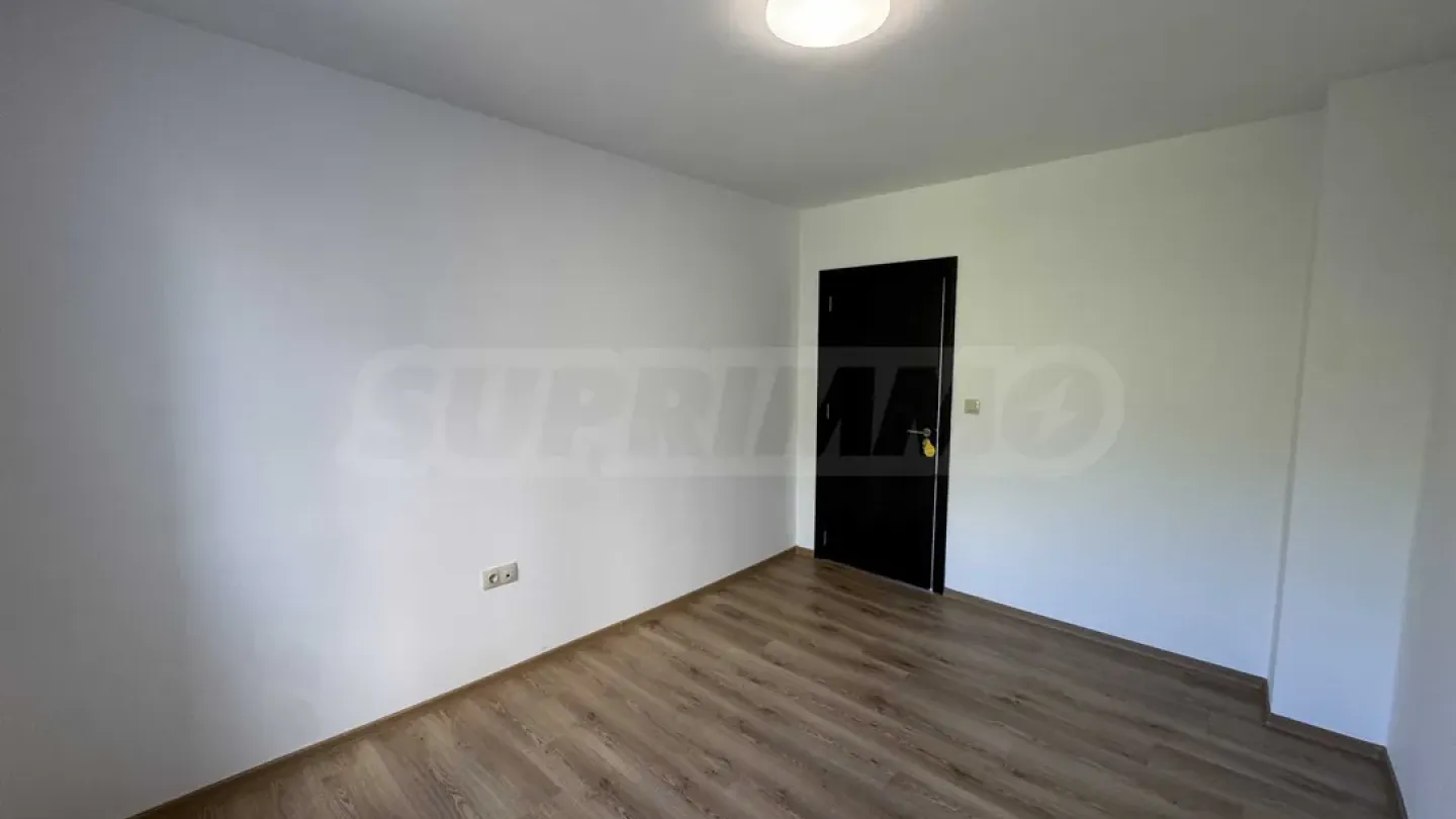 Bright 3-room apartment in Troshevo, Varna - Image 4
