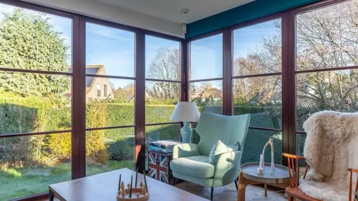 Spacious Villa with Unique Design in Sought-After Beersel Residential Area - Image 3