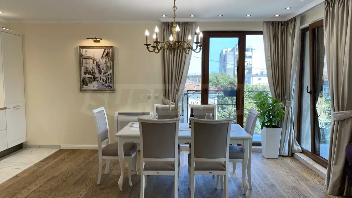 Spacious Fully Furnished Apartment in Central Varna, Bulgaria - Image 1
