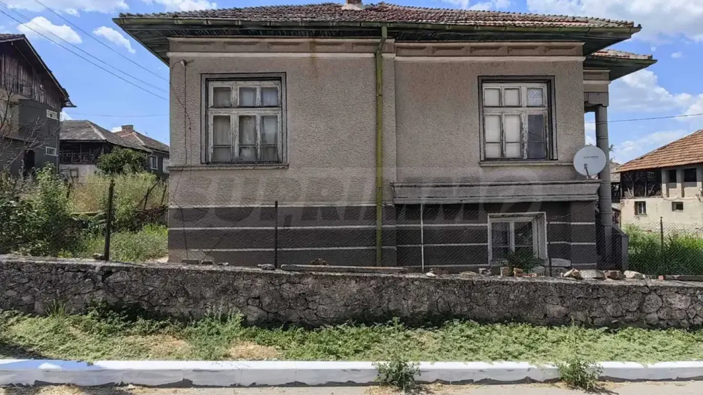 Spacious House by the Danube River in Novo Selo - Image 2