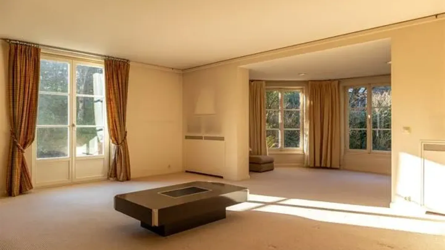 Renovate This Architect-Designed Villa with Stunning Garden in Ukkel - Image 2