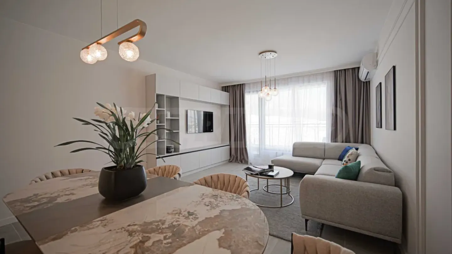 Spacious, Fully Furnished Apartment with Garage in Sofia Complex - Image 3