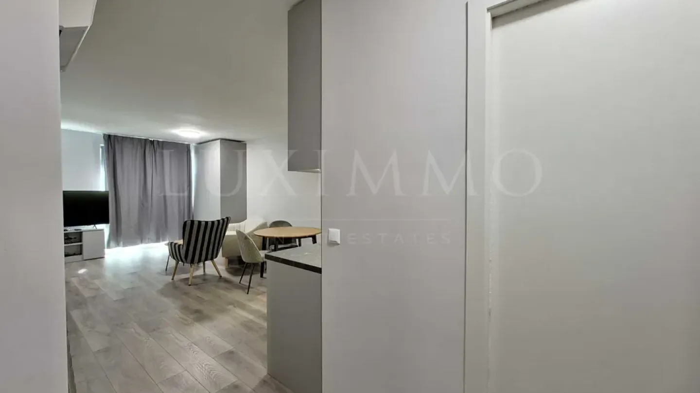 Bright Seafront Apartment - Fully Furnished, Varna, 50m2 - Image 5