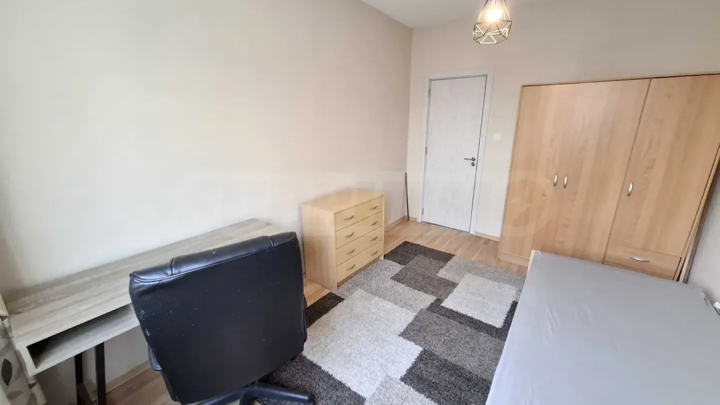 Spacious Fully Furnished Apartment in Varna's Levski Area - Image 1