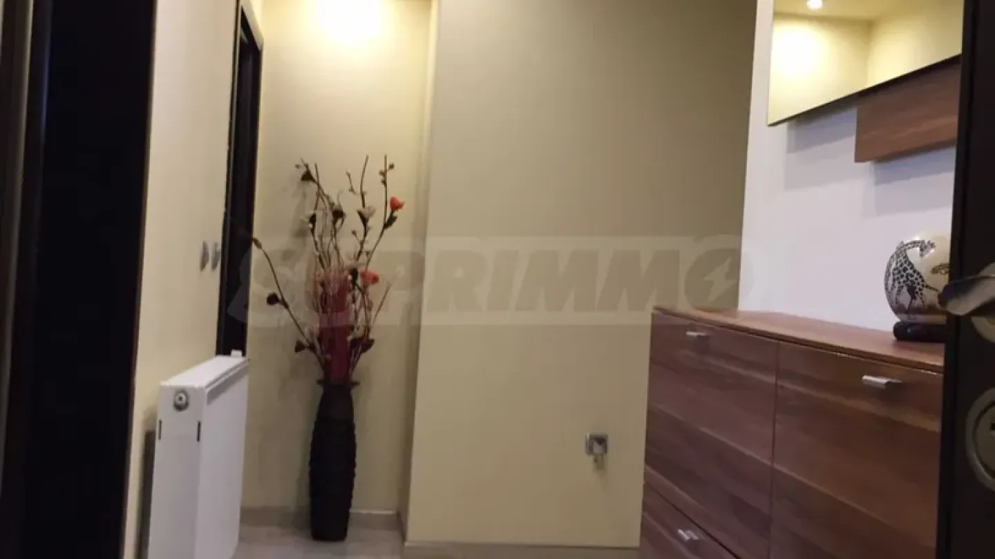 Spacious, Fully Furnished 4-Bedroom Apartment in Vidin - Image 5