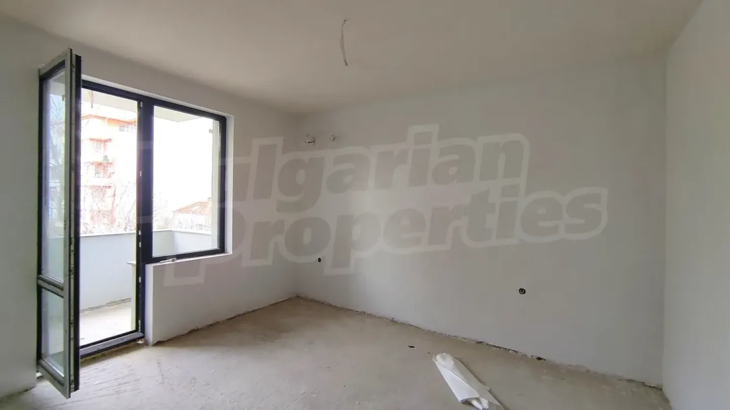 Spacious Two-Bedroom Apartment Near Artillery Park, Stara Zagora - Image 2