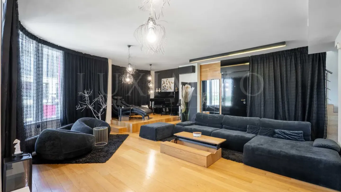 Spacious Two-Level Maisonette with Terraces in Karshiyaka, Plovdiv - Image 3