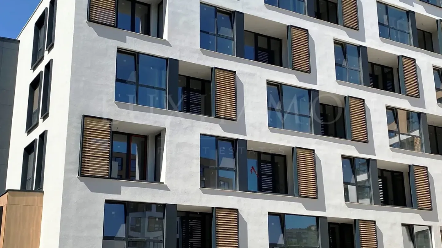 Modern 1-Bed Apt Near Mall Plovdiv - Image 2
