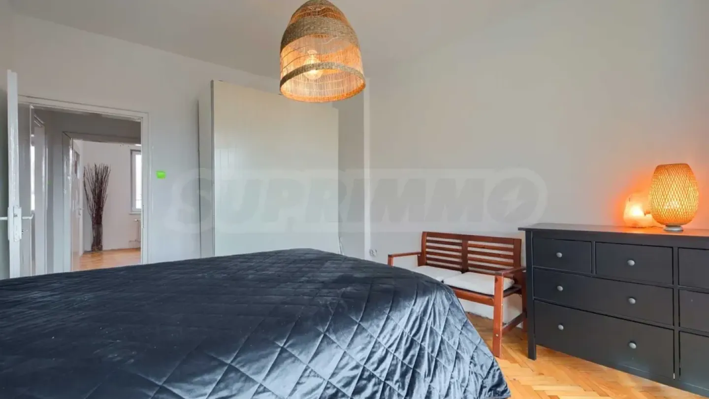 Stylish Sofia Apartment Near Slaview Park - Image 4