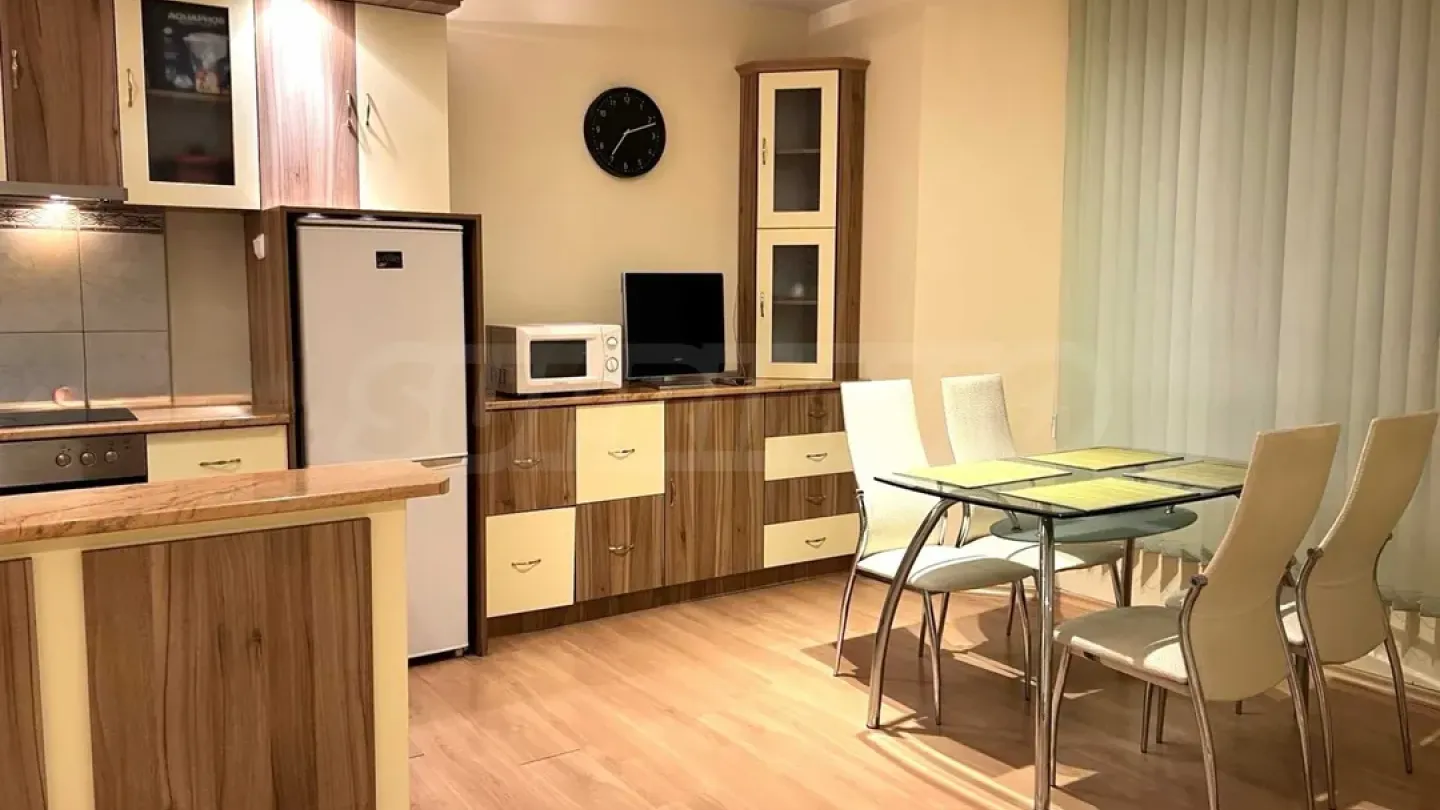 Spacious, Fully Furnished Apartment in Varna's Chatalda District - Image 5