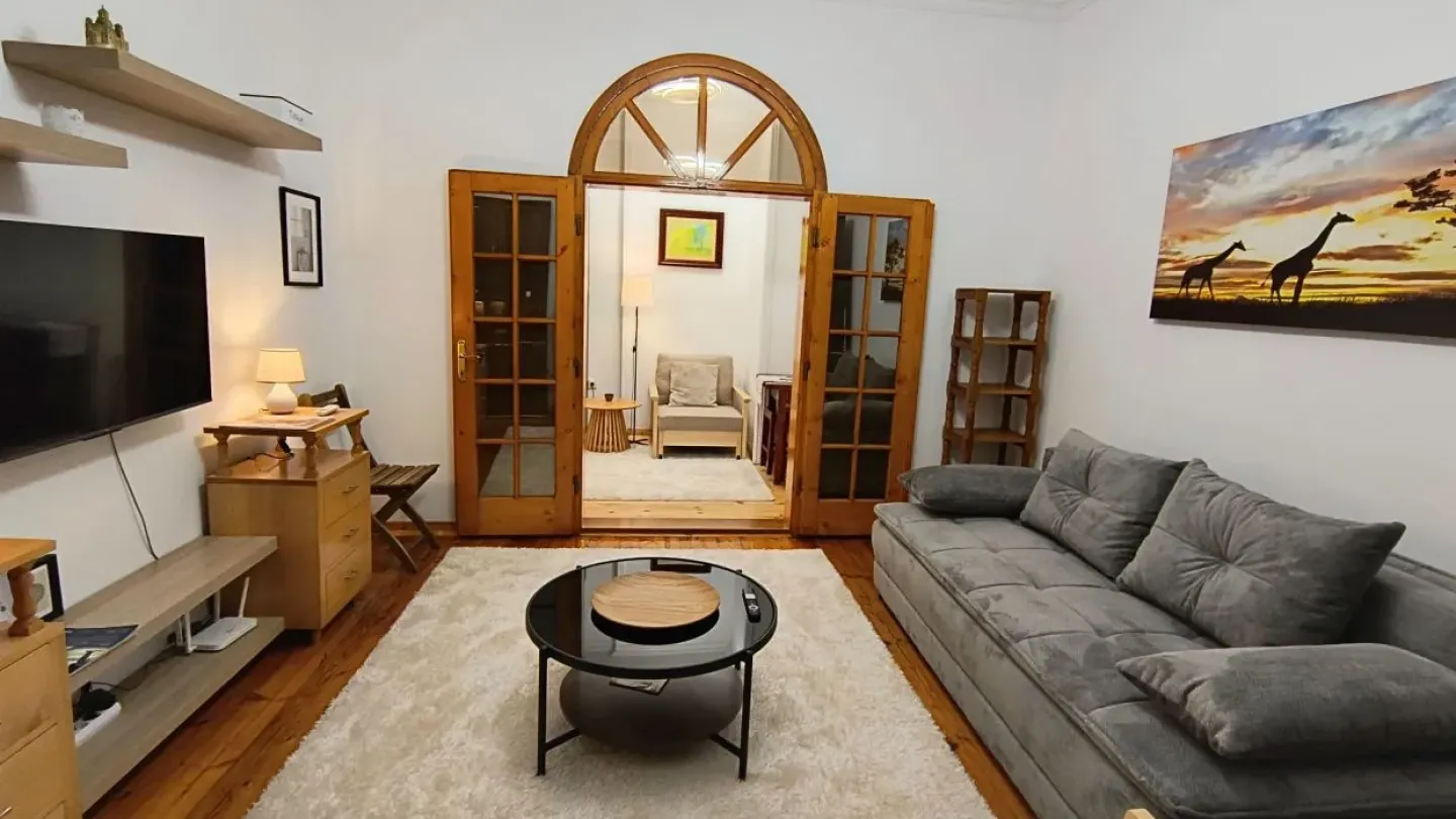 Stylish 2-Bedroom Apartment in Belgrade's Dorćol District - Rent Now - Image 2