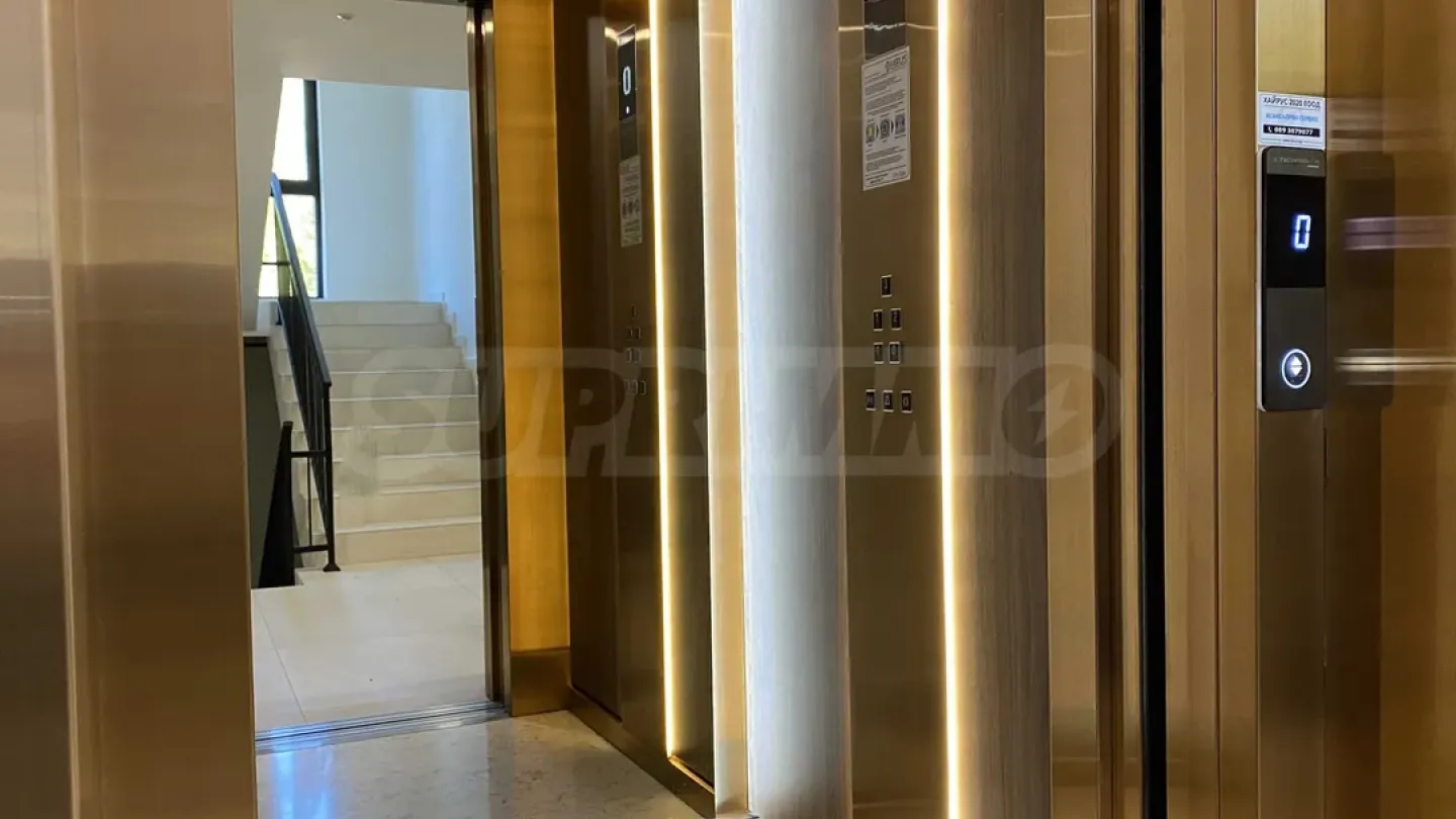 Spacious Plovdiv Apartment with Stunning Views &amp; Amenities - Image 5