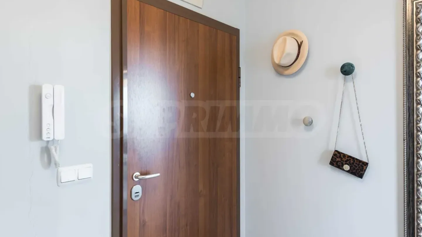 Sea View Apartment - Varna 'Briz' - 3 Beds - Image 3