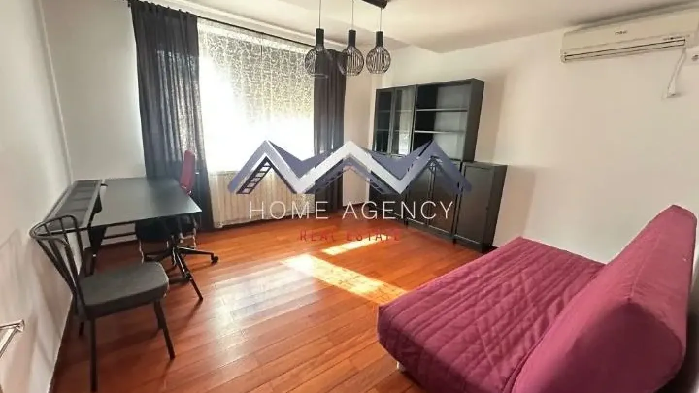 Spacious 5-Bedroom Villa in Corbeanca Forest - Fully Furnished - Image 2