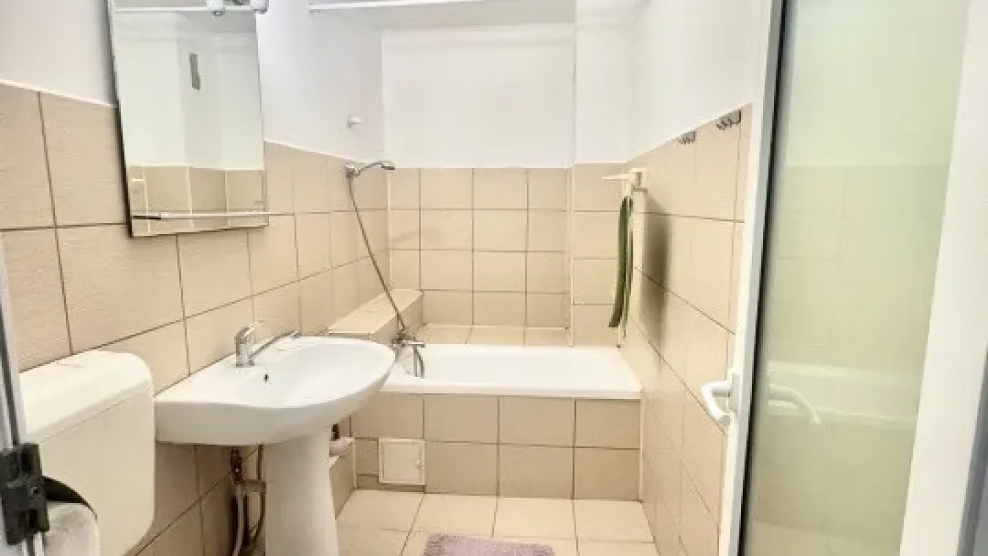Fully Furnished 2-Bedroom Apartment in Bucharest – Oltenitei Area - Image 3