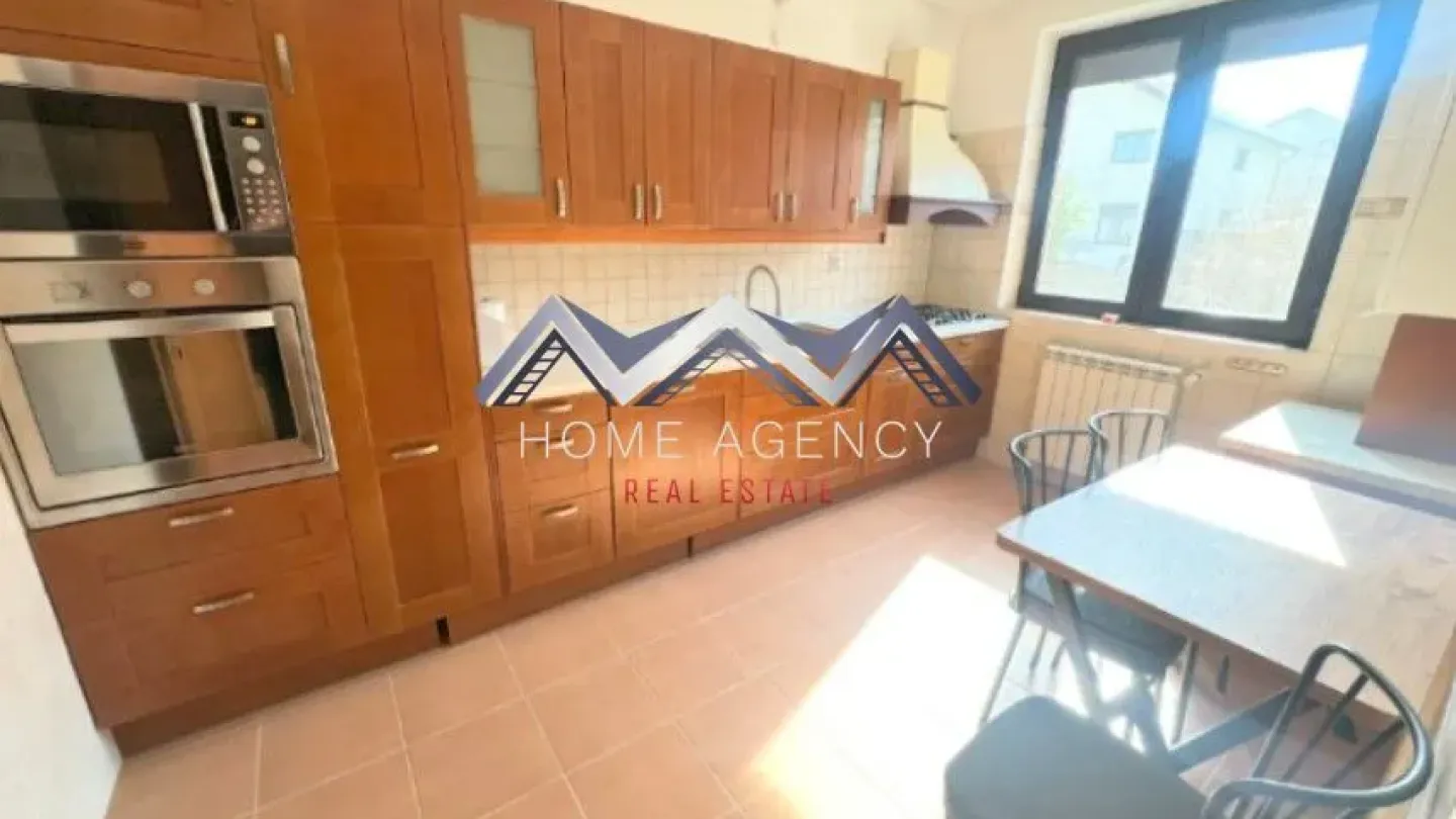 Spacious 5-Bedroom Villa in Corbeanca Forest - Fully Furnished - Image 5