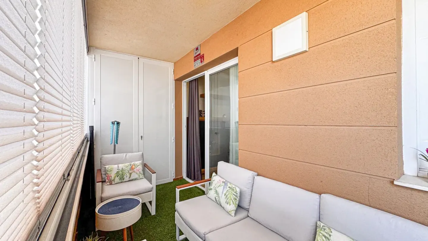 Apartment for sale in Roquetas de Mar - Image 3