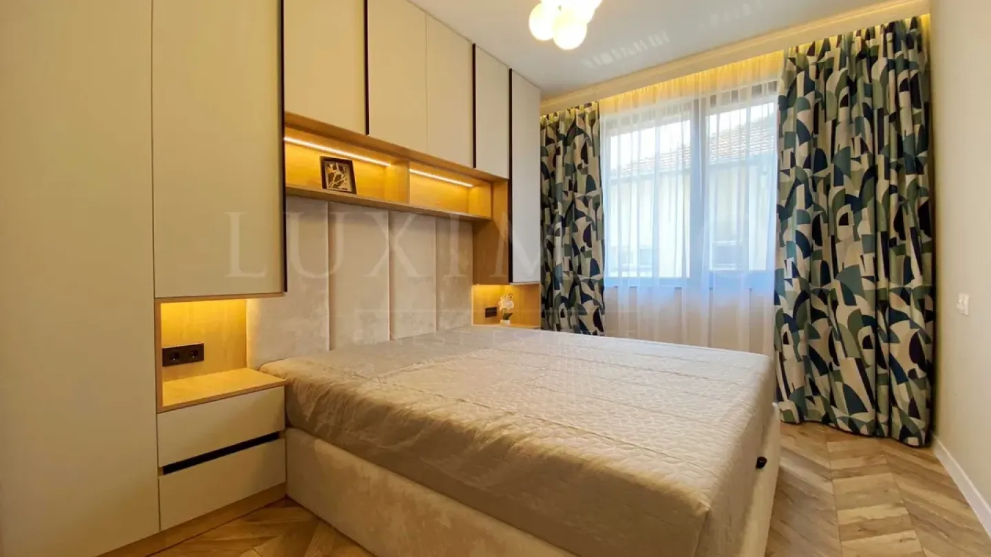 Stylish 1-Bedroom Apartment in Plovdiv Center, Fully Furnished - Image 5