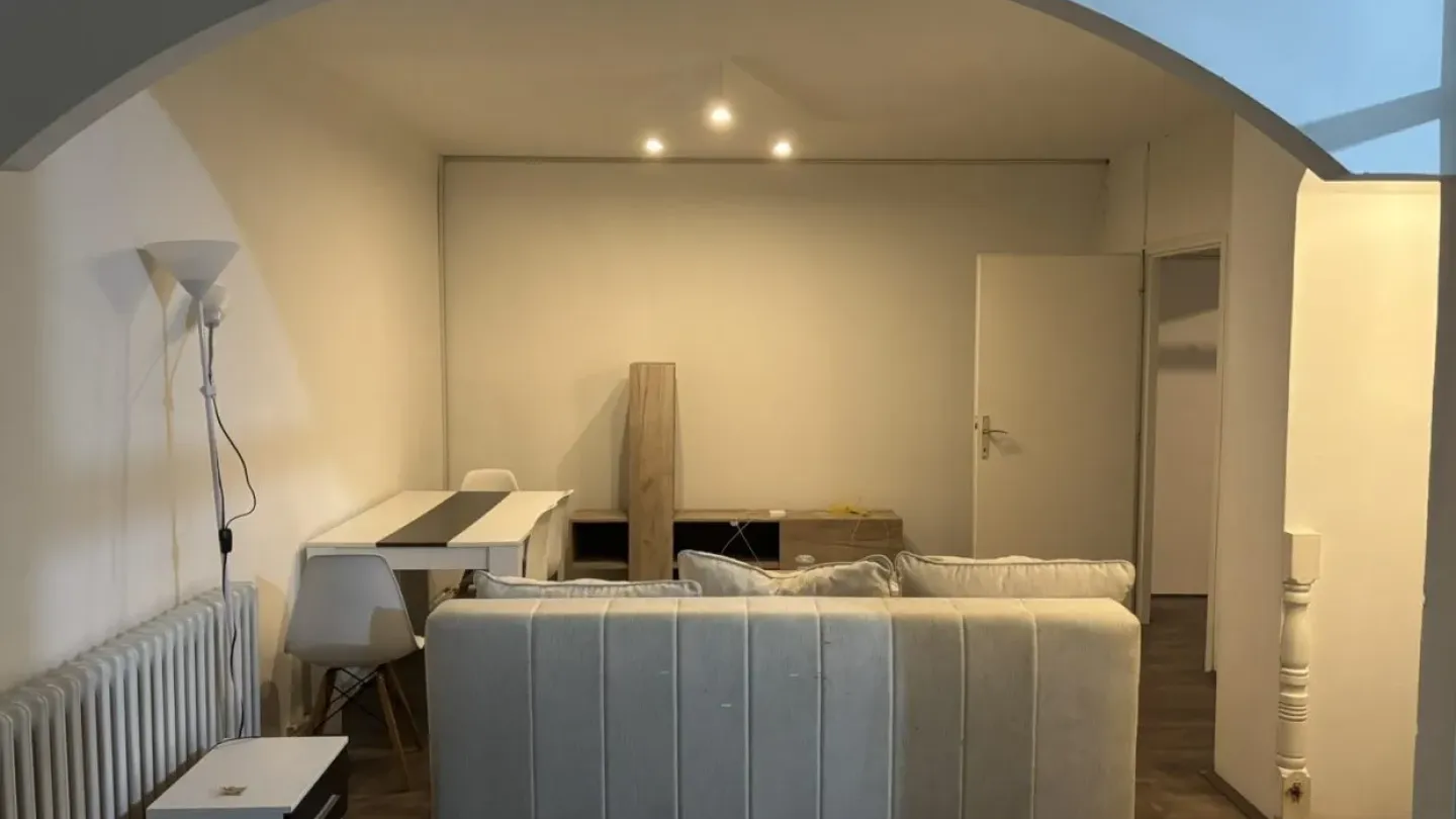 Spacious 3-Bedroom Apartment in Mirijevo, Belgrade - Ready to Move In - Image 3