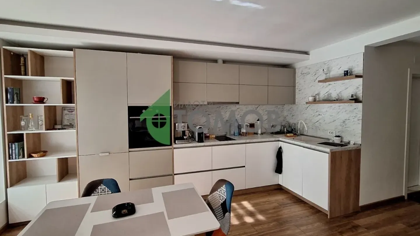 Spacious Fully Furnished Apartment in the Heart of Stara Zagora - Image 2