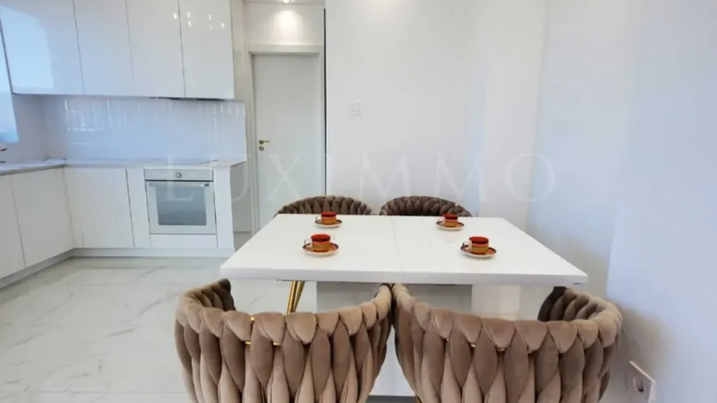 Stylish Fully Furnished 1-Bedroom Apartment in Varna's Center - Image 1