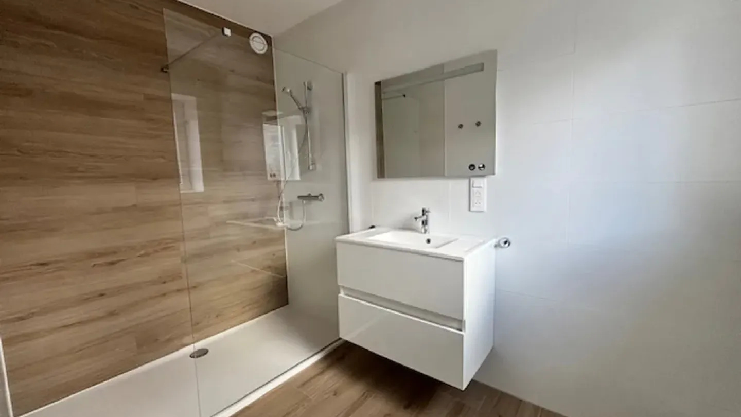 Spacious 3-Bedroom Apartment with Terrace in Mons – 7000 - Image 2