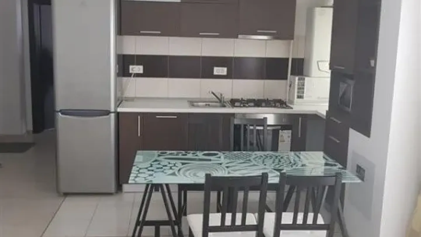 Spacious Fully Furnished 2-Bedroom Apartment with Balcony in Bucharest - Image 5