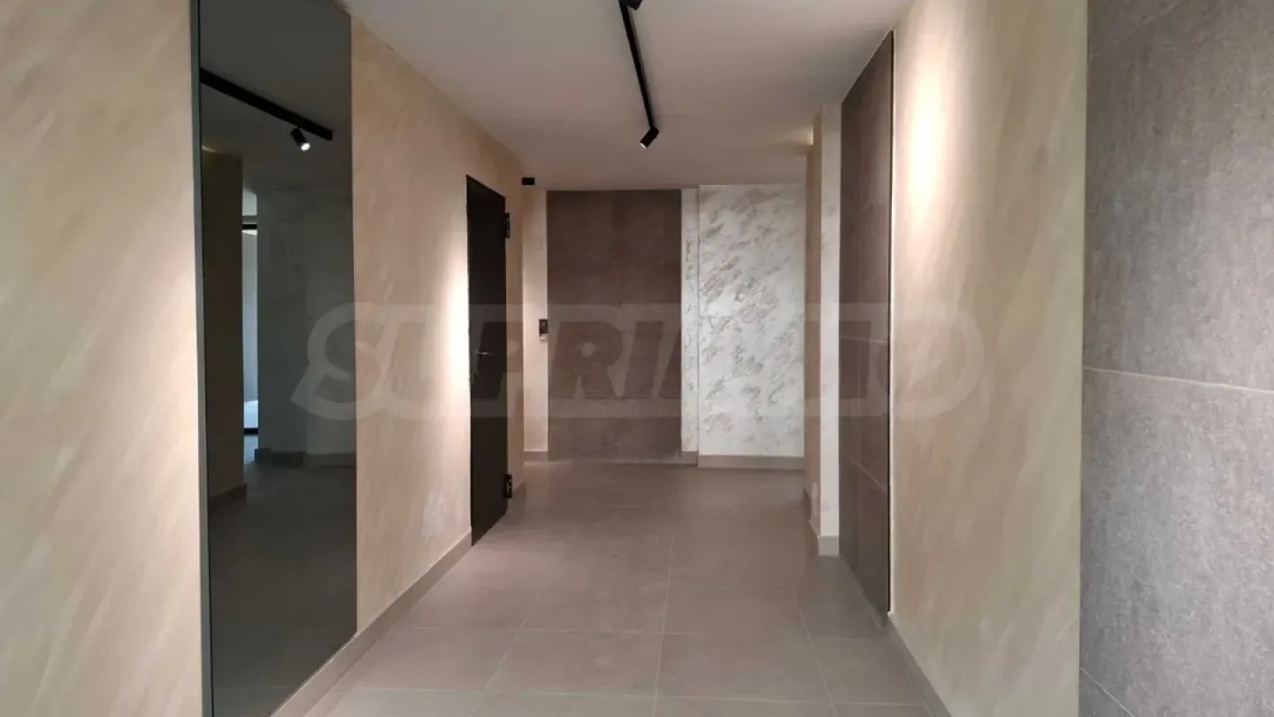 Spacious 3-Bedroom Apartment in Plovdiv, Bulgaria - Image 5