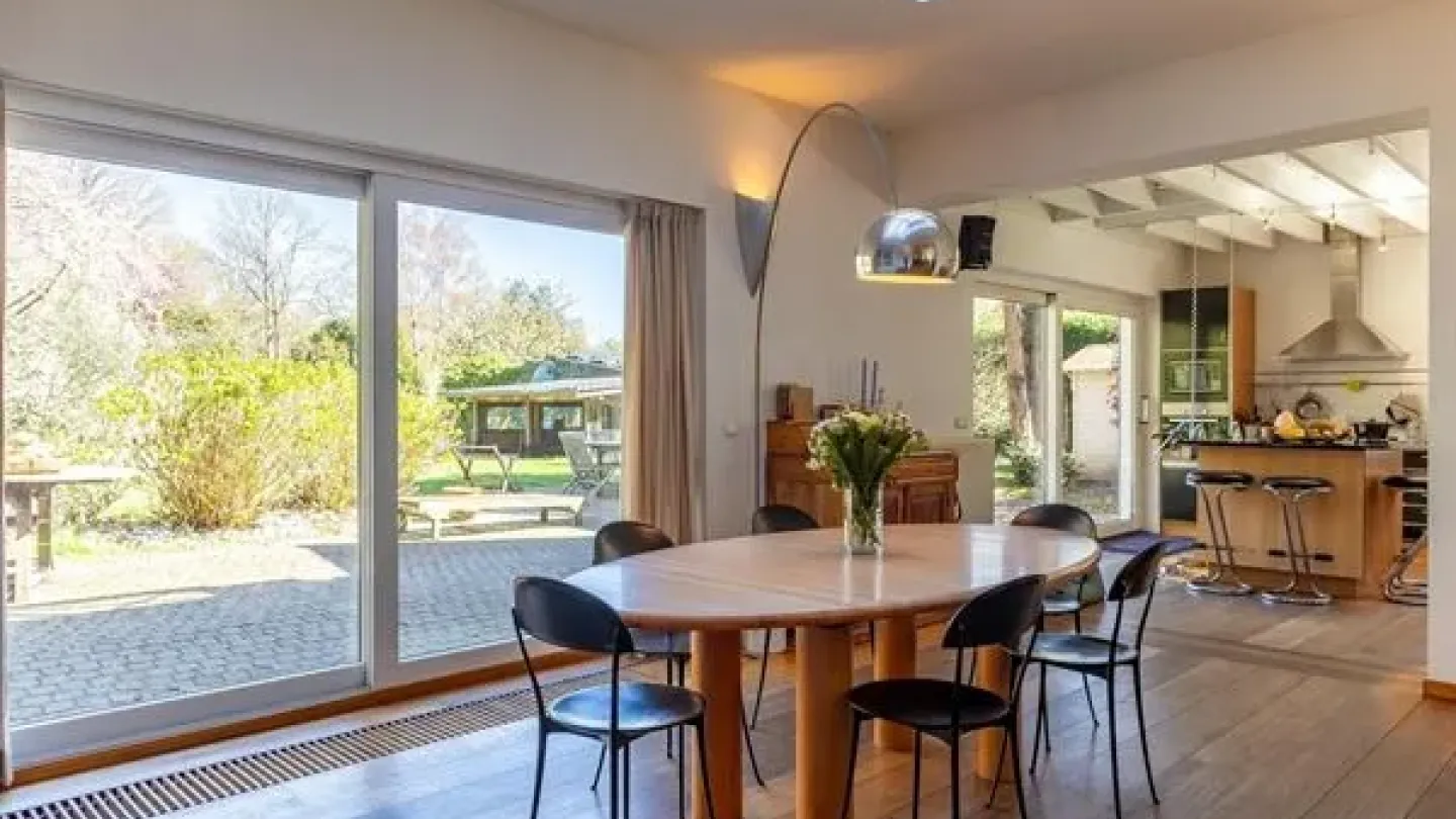Spectacular Kauwberg House: 5 Bedrooms, 4 Bathrooms, Unique Natural Setting - Image 5