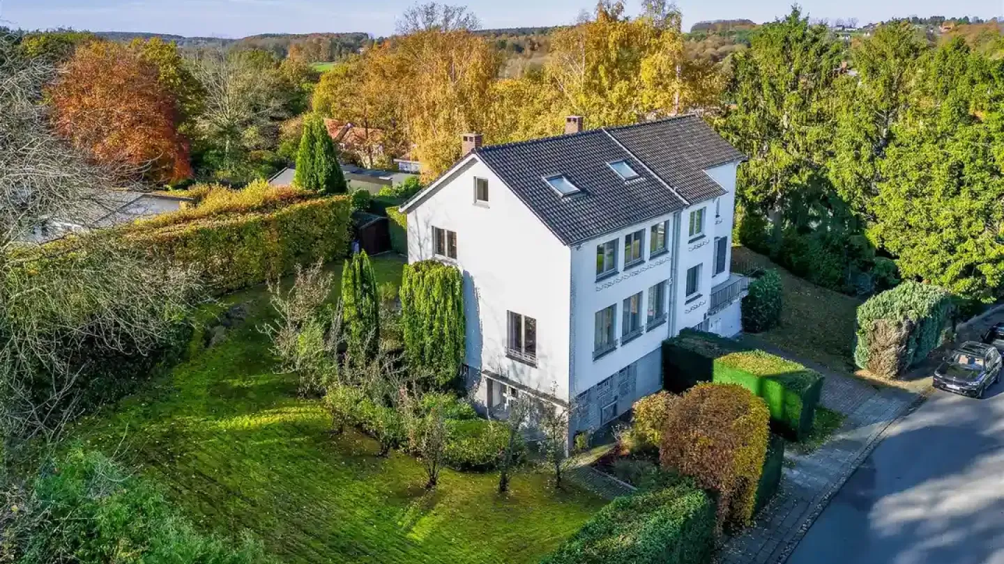 Spacious House with Garden in Beautiful Sint-Genesius-Rode, Belgium - Image 1