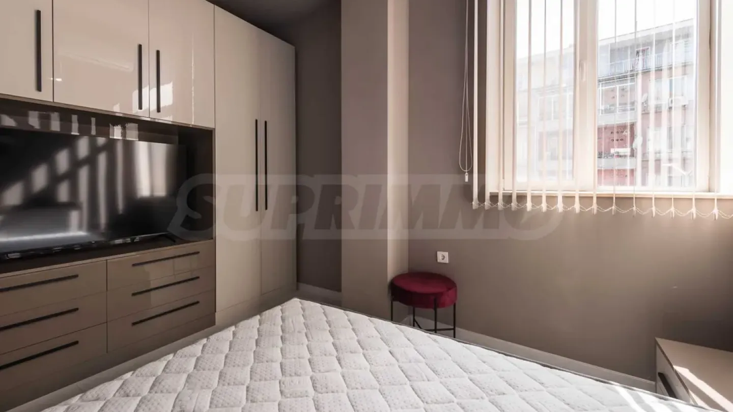 Stylish Varna Apartment - Central Location - Image 5