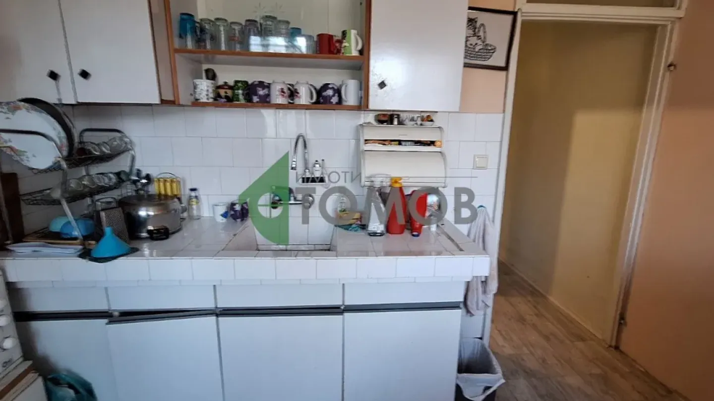 Spacious Three-Bedroom Apartment in Slavyanov, Stara Zagora - €92,000 - Image 3