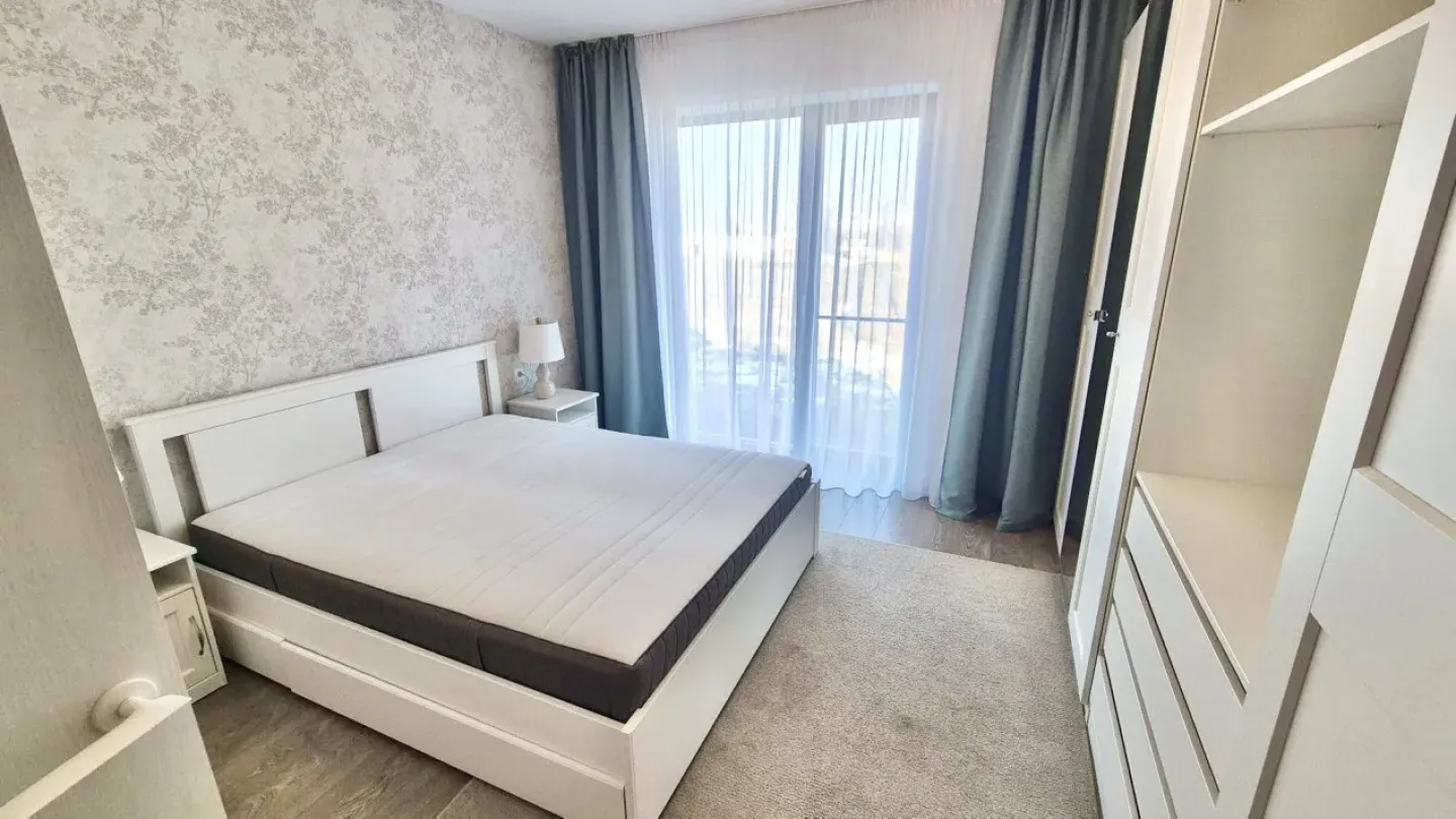 Stylish 2-Bedroom Apartment in Cloud 9, Bucharest - Rent Now - Image 1