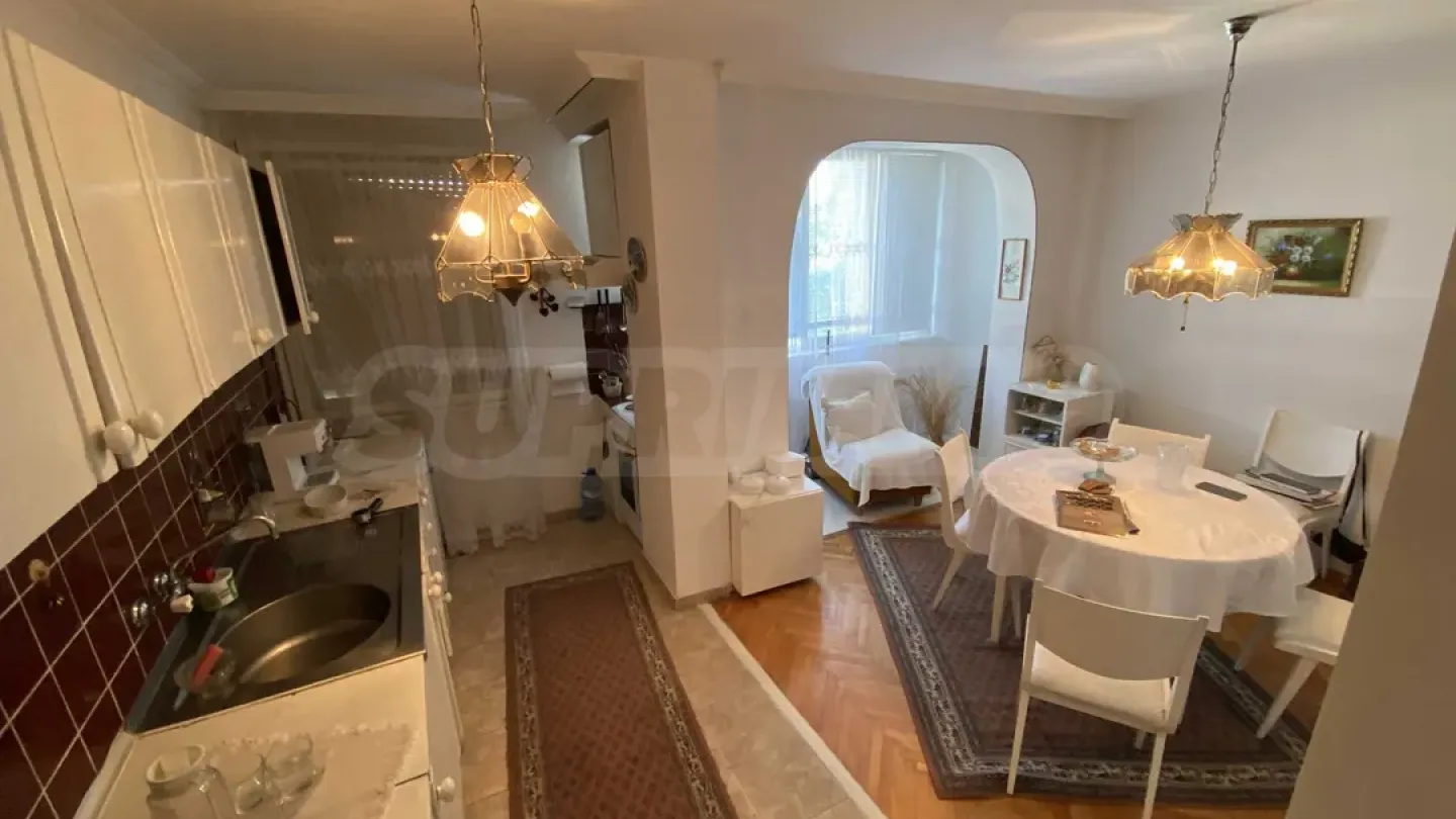 Spacious Vidin Apartment Near Park, Fully Furnished - Image 2