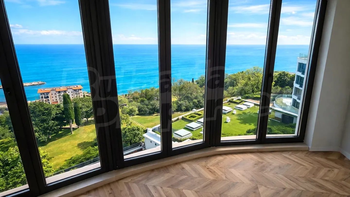 Sea View Luxury Apartment in Kabakum, Varna – 108m2 - Image 2