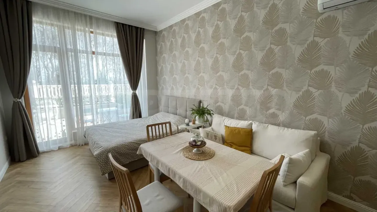 Spacious Varna Apartment with Large Terrace - Image 5